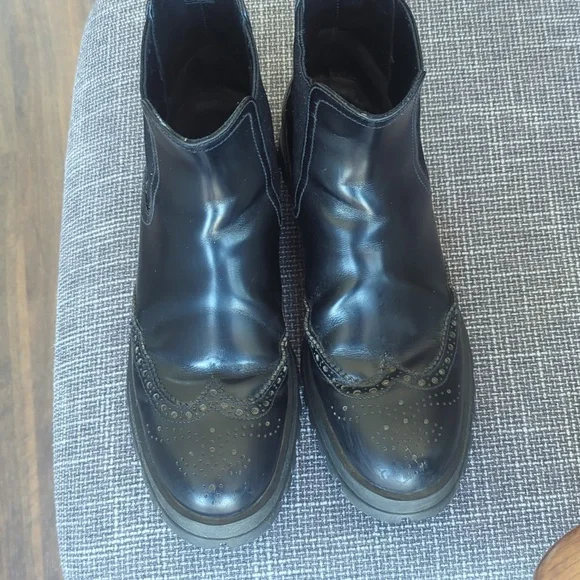 Prada Chelsea Boot - Picture 6 of 17